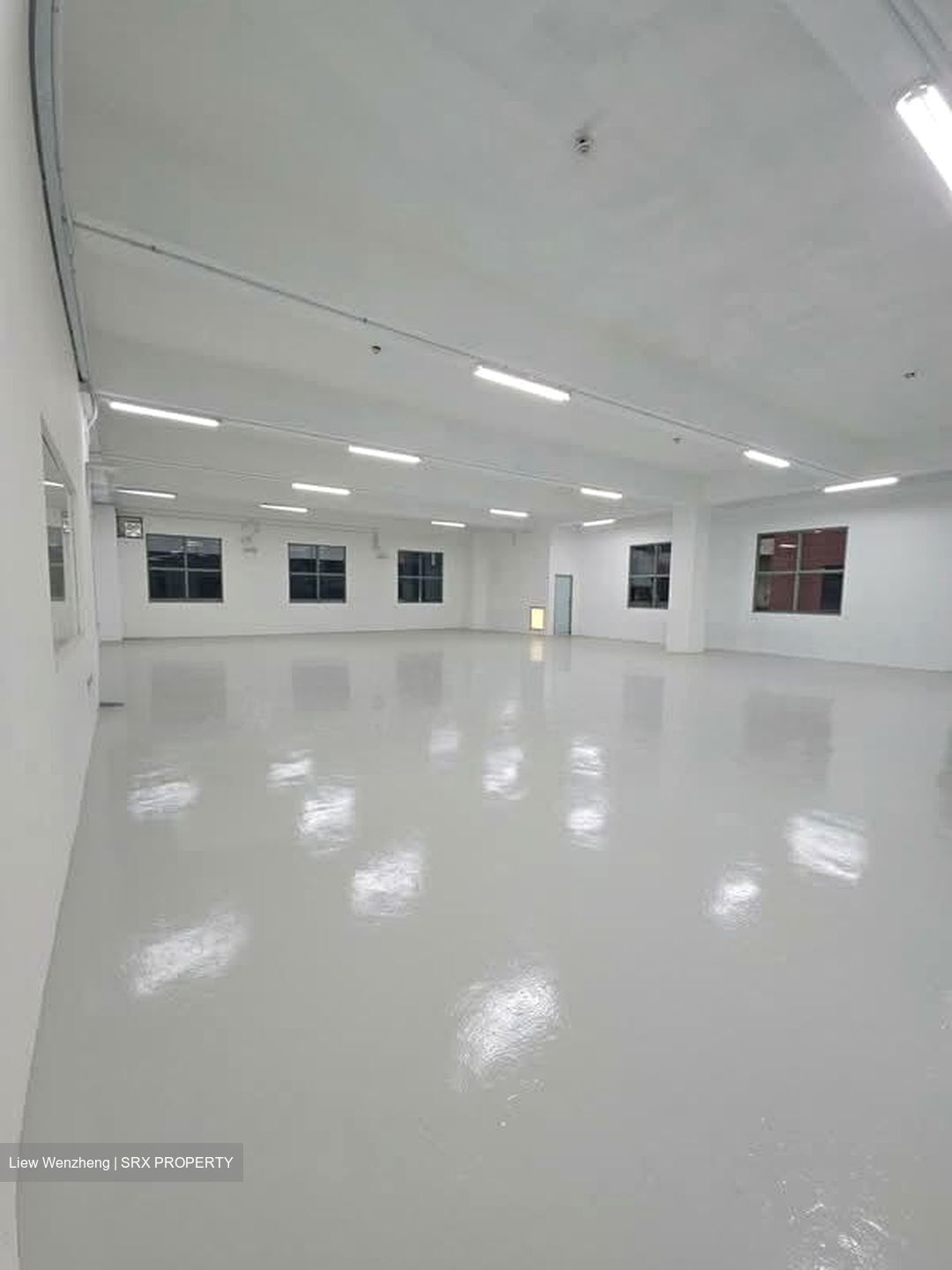 Fullion Building (D14), Office #583769111